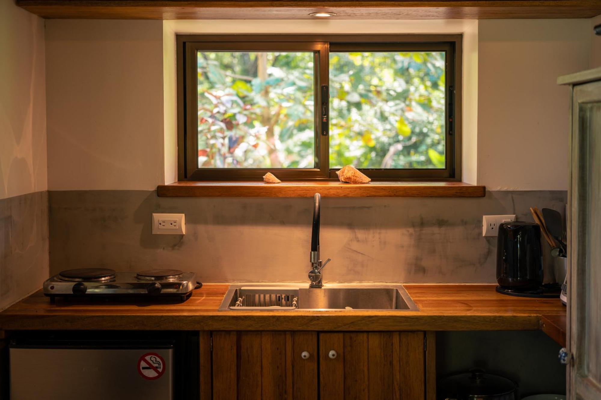 Feeling Trees Jungle Lodge Cabuya  المظهر الخارجي الصورة